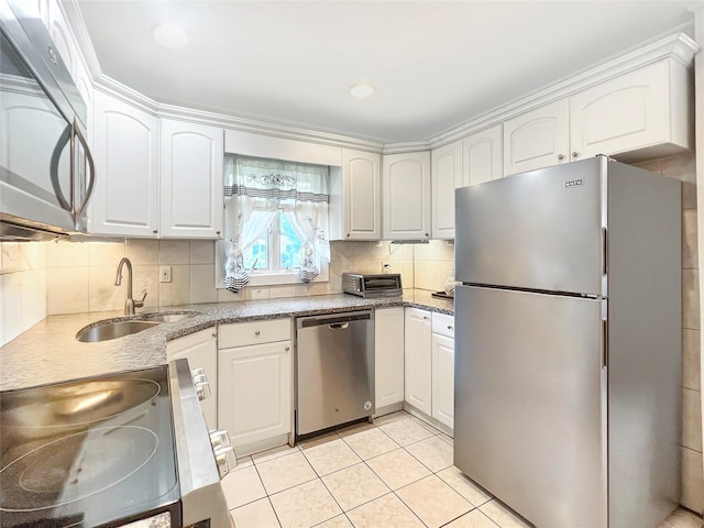 56 Arrow Ln, Hicksville, NY 11801 - photo 6