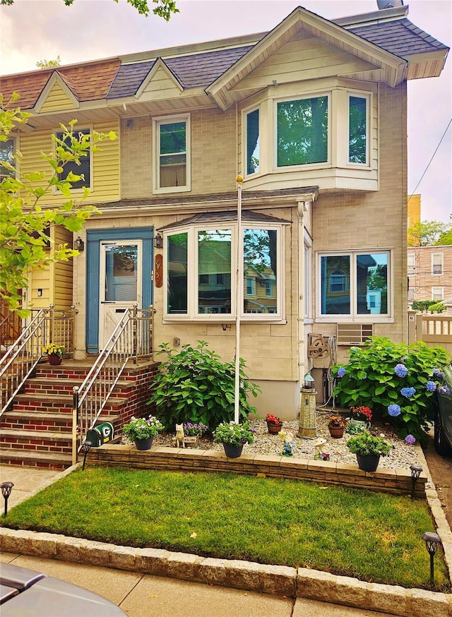 77-52 76th St, Glendale, NY 11385 - photo 2