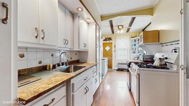 77-52 76th St, Glendale, NY 11385 - photo 6