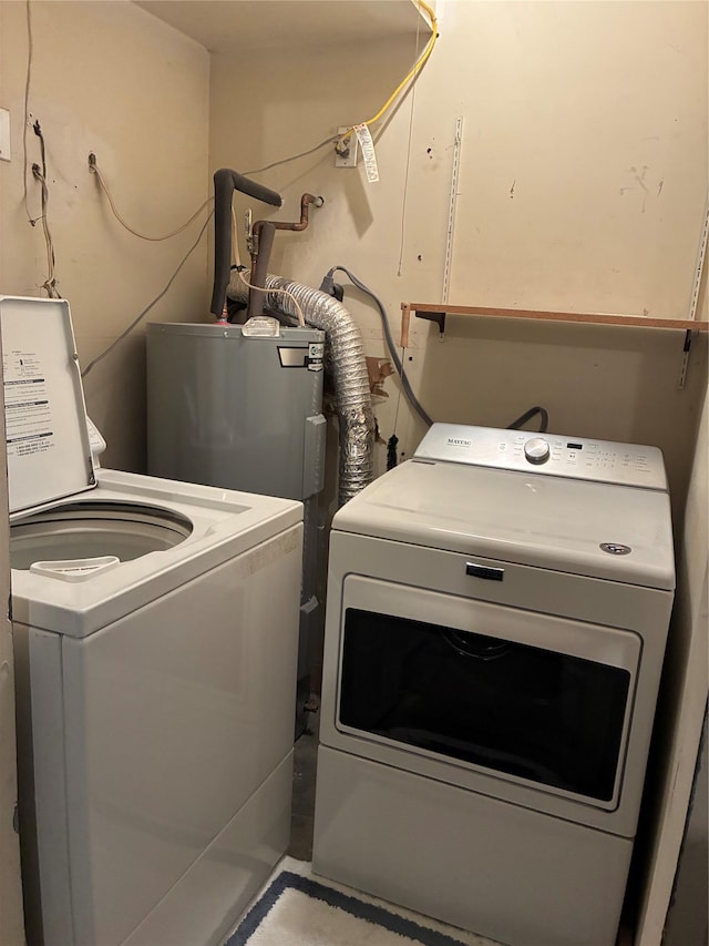 2355 Pershing Blvd Unit 707, Baldwin, NY 11510 - laundry room featuring independent washer and dryer
