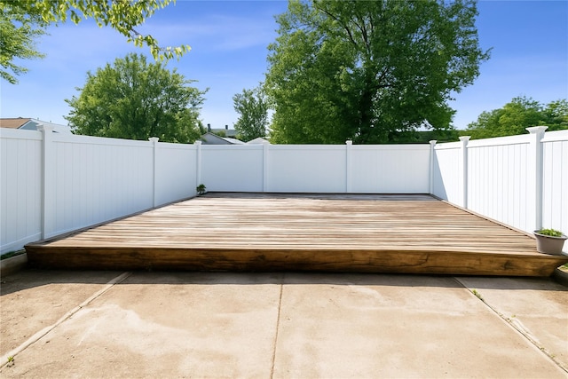 110 Buscher Ave, Valley Stream, NY 11580 - photo 17