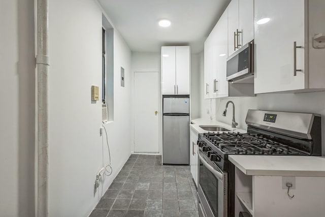 246 E 90th St Unit 3C, New York Manhattan, NY 10128 - photo 13