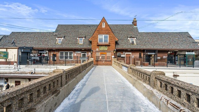 90 Knightsbridge Rd Unit H 1, Great Neck, NY 11021 - photo 32