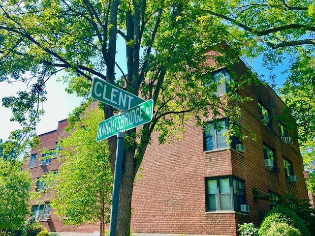 90 Knightsbridge Rd Unit H 1, Great Neck, NY 11021 - photo 25