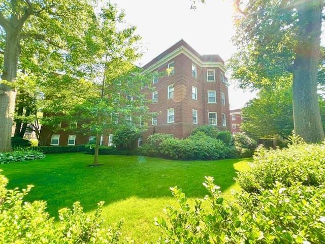 90 Knightsbridge Rd Unit H 1, Great Neck, NY 11021 - photo 27
