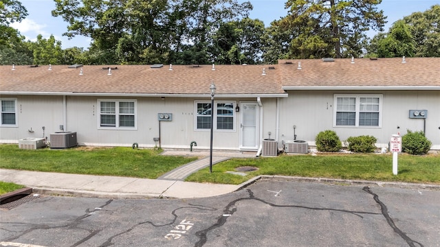 312C Woodbridge Dr, Ridge, NY 11961 - photo 19