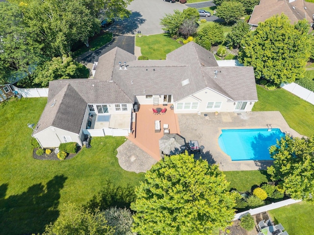 31-33 Dunlop Ct, Commack, NY 11725 - view from above of property with a pool