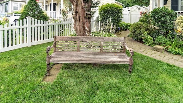 16 Clement St, Glen Cove, NY 11542 - view of yard