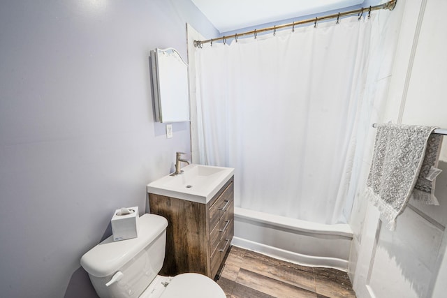 4 Jones St N, Patchogue, NY 11772 - full bathroom featuring wood finished floors, vanity, and shower / bath combo