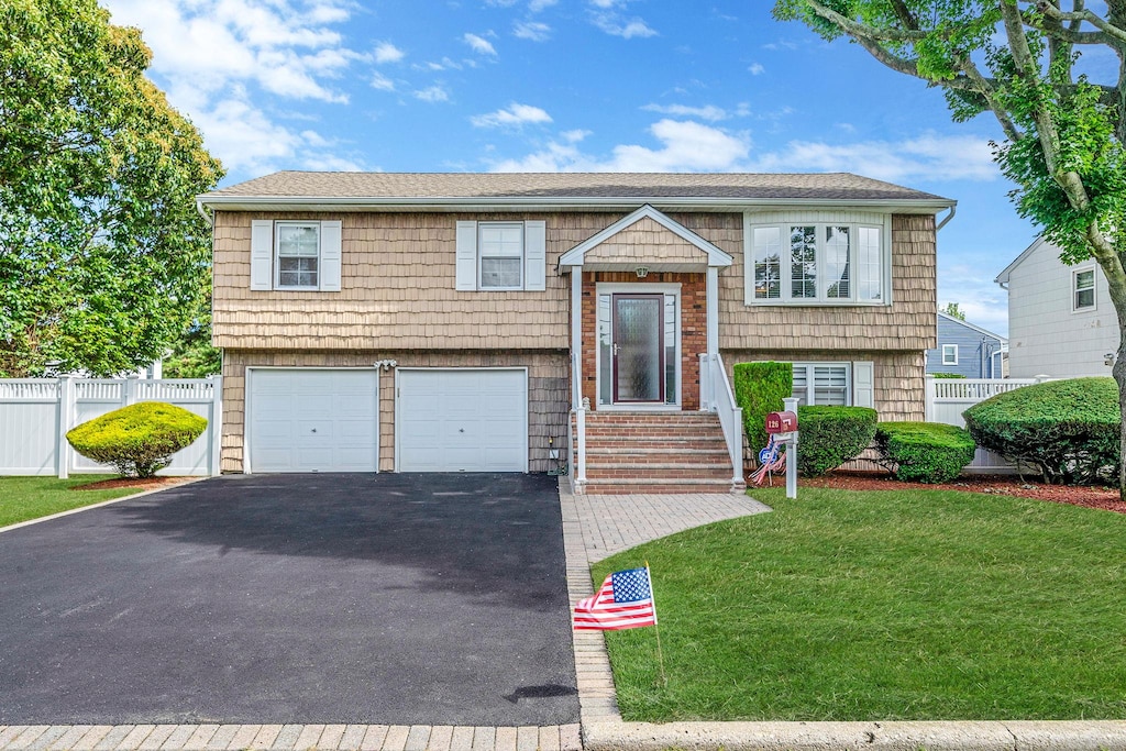 126 Farmers Ave, Lindenhurst, NY 11757 - photo 1