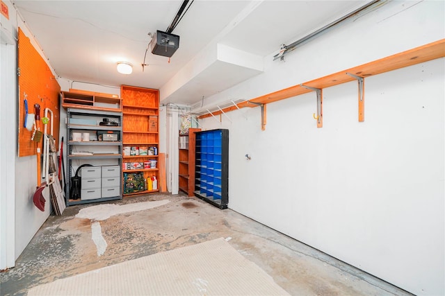 21 Carol Pl, Staten Island, NY 10303 - garage featuring a garage door opener