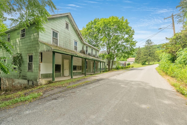 50 Maple St, Catskill, NY 12414 - view of asphalt road featuring street lighting