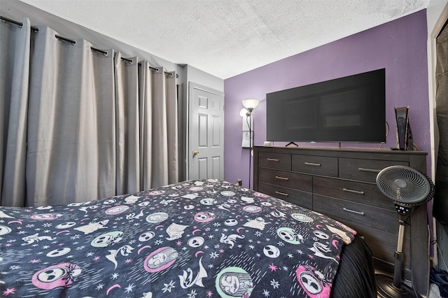 8 First St, Godeffroy, NY 12729 - bedroom featuring a textured ceiling