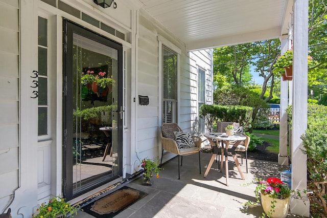 4 Parkview Ter, Huntington, NY 11743 - photo 2