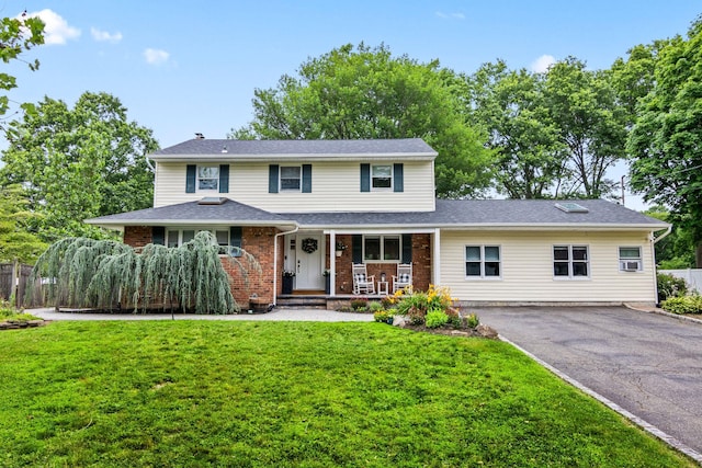 6 Greg Ln, East Northport, NY 11731