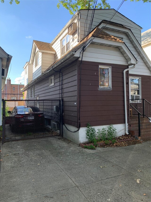15205 79th Ave, Kew Garden Hills, NY 11367 - photo 2