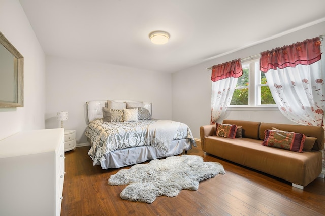 7 Frost Ln, Hartsdale, NY 10530 - bedroom featuring wood finished floors