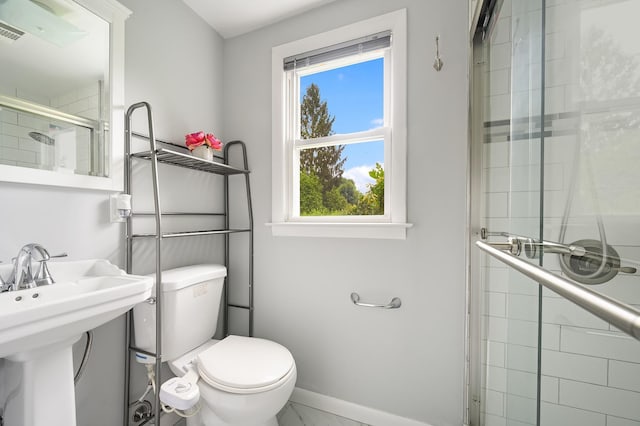 7 Frost Ln, Hartsdale, NY 10530 - full bath featuring toilet and a shower stall