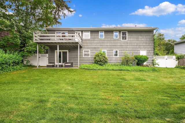 7 Frost Ln, Hartsdale, NY 10530 - rear view of property featuring a fenced backyard and a deck