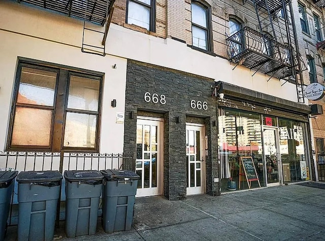 668 Broadway Unit 11, Brooklyn, NY 11206 - photo 2