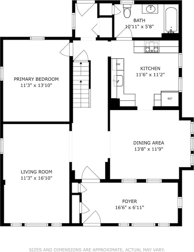 401 Ocean Ave, Malverne, NY 11565 - view of room layout