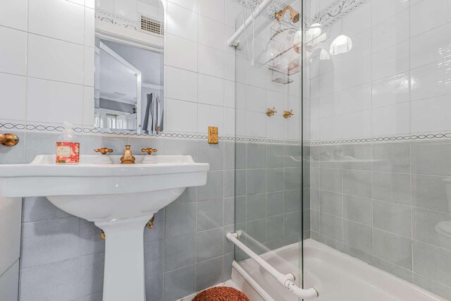 1054-1058 Plandome Rd, Manhasset, NY 11030 - photo 24
