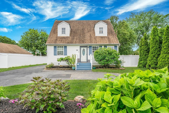108A Union Ave, Lake Ronkonkoma, NY 11779 - view of front of property featuring roof with shingles