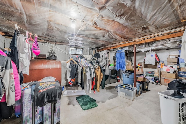 108A Union Ave, Lake Ronkonkoma, NY 11779 - unfinished below grade area featuring washer and dryer