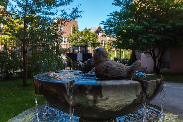 33-25 90th St Unit 3A, Jackson Heights, NY 11372 - view of community