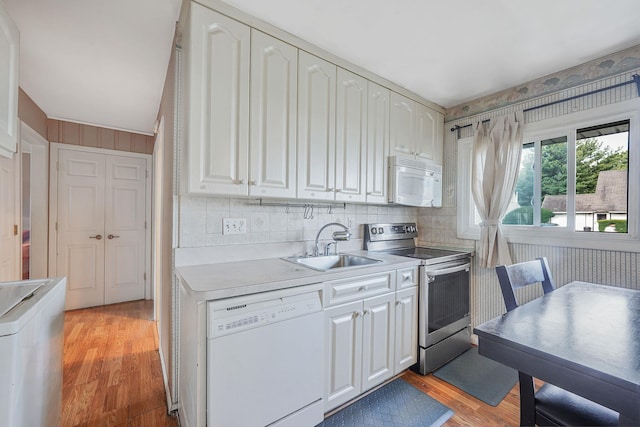 127 Brittle Ln, Hicksville, NY 11801 - photo 15