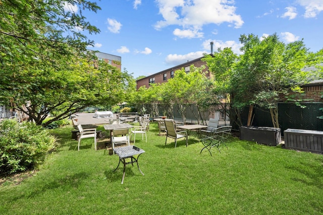 68-20 Selfridge St Unit 6H, Forest Hills, NY 11375 - view of yard