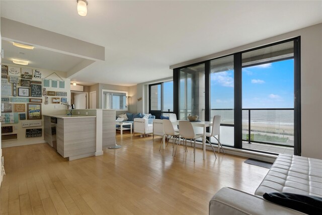 91-16 Shore Front Pkwy Unit 5G, Rockaway Beach, NY 11693 - photo 1