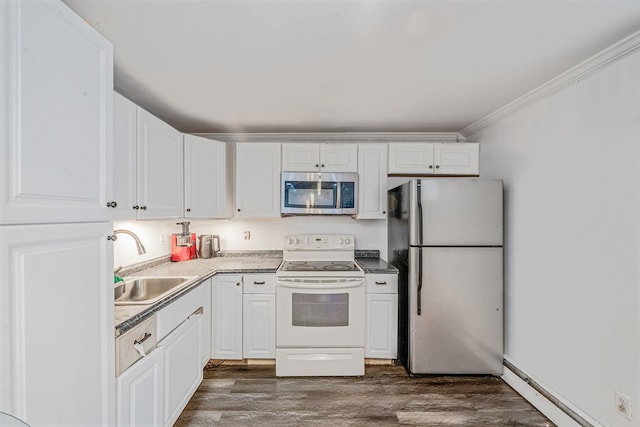 413 Glen Dr, Shirley, NY 11967 - photo 17