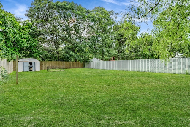 413 Glen Dr, Shirley, NY 11967 - photo 25