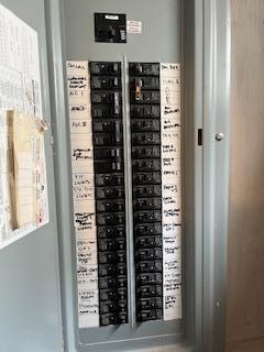 565 S 8th St, Lindenhurst, NY 11757 - utilities with electric panel