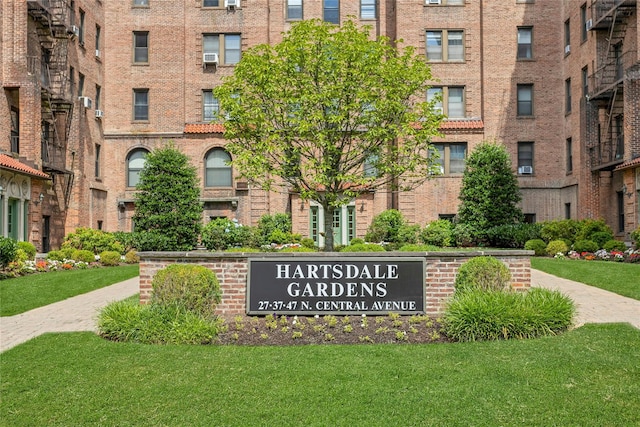 37 Central Ave Unit 2G, Hartsdale, NY 10530 - community / neighborhood sign with a yard