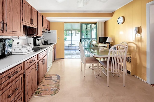 442 Brookside Ave, Roosevelt, NY 11575 - photo 4