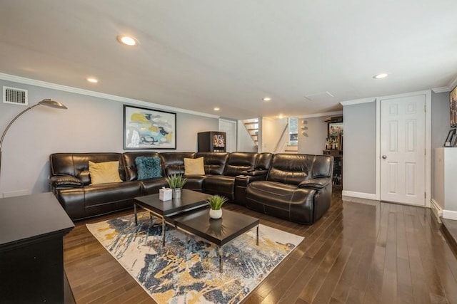 17 Keswick Ln, Plainview, NY 11803 - photo 22