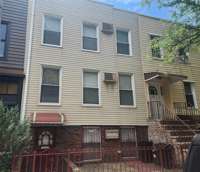 40 Powers St, Brooklyn, NY 11211 - photo 1