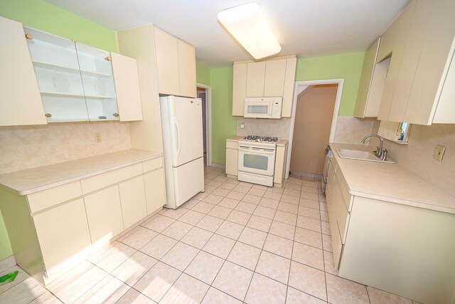 1055 Rosegold St, Franklin Square, NY 11010 - photo 3