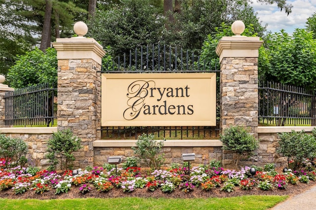 10 Bryant Cres Unit 1J, White Plains, NY 10605 - view of community sign