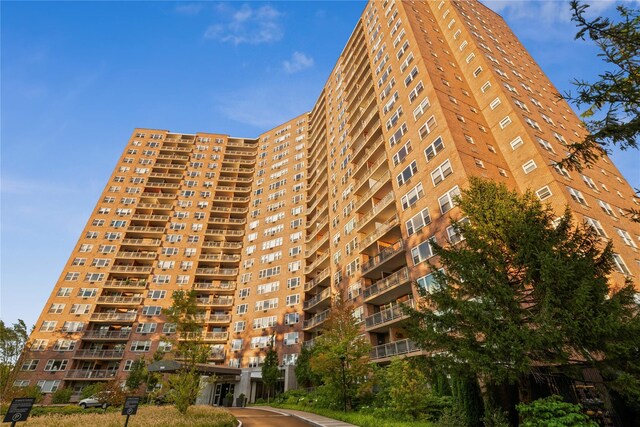 5900 Arlington Ave Unit 5G, Bronx, NY 10471 - photo 8