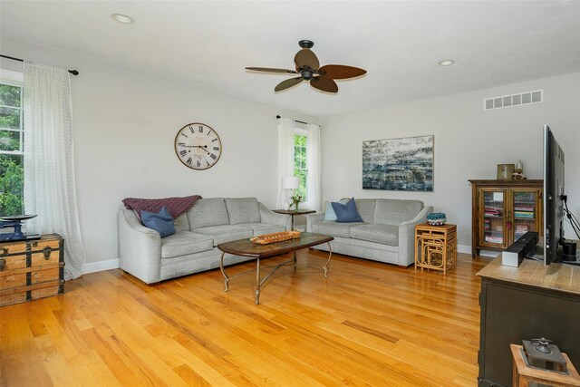 82 Grist Mill Ln, Pleasant Valley, NY 12569 - photo 12