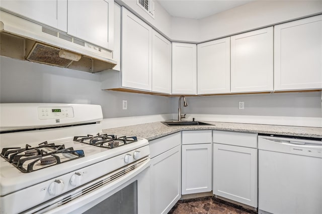 372 Artist Lake Dr, Middle Island, NY 11953 - photo 5