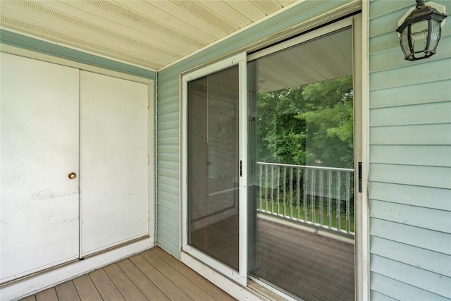 372 Artist Lake Dr, Middle Island, NY 11953 - photo 15