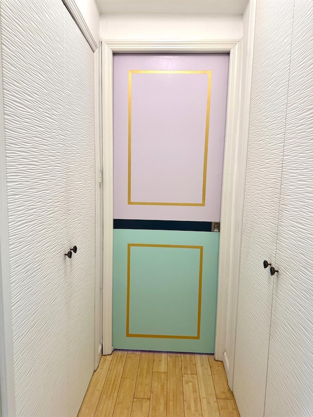 142-05 Roosevelt Ave Unit 415, Flushing, NY 11354 - hall featuring light wood-style floors
