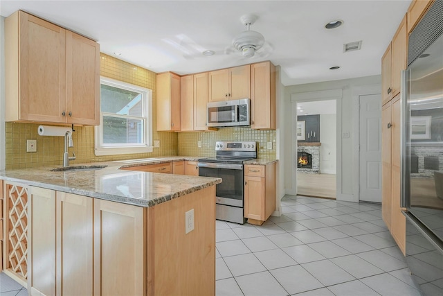 6 Settlers Way E, Setauket, NY 11733 - photo 9