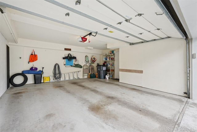 4 Cliffside Ct, Highland Mills, NY 10930 - garage featuring a garage door opener