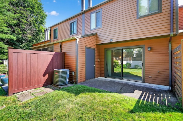 3 Adrian Ct Unit B, Cortlandt Manor, NY 10567 - rear view of property
