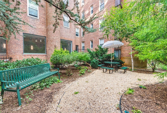 110-34 73rd Rd Unit 5A, Forest Hills, NY 11375 - view of community